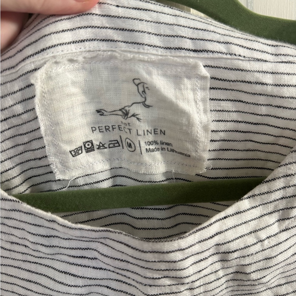 Not Perfect Linen Striped Blouse Medium - Picture 2 of 3